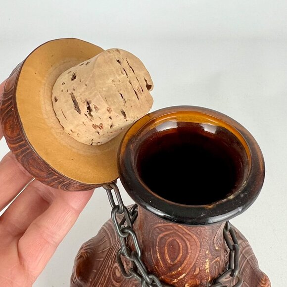 Vintage Jeyre Embossed Leather Don Quixote Decanter Wine Whiskey Spain set of 2 - Picture 7 of 16